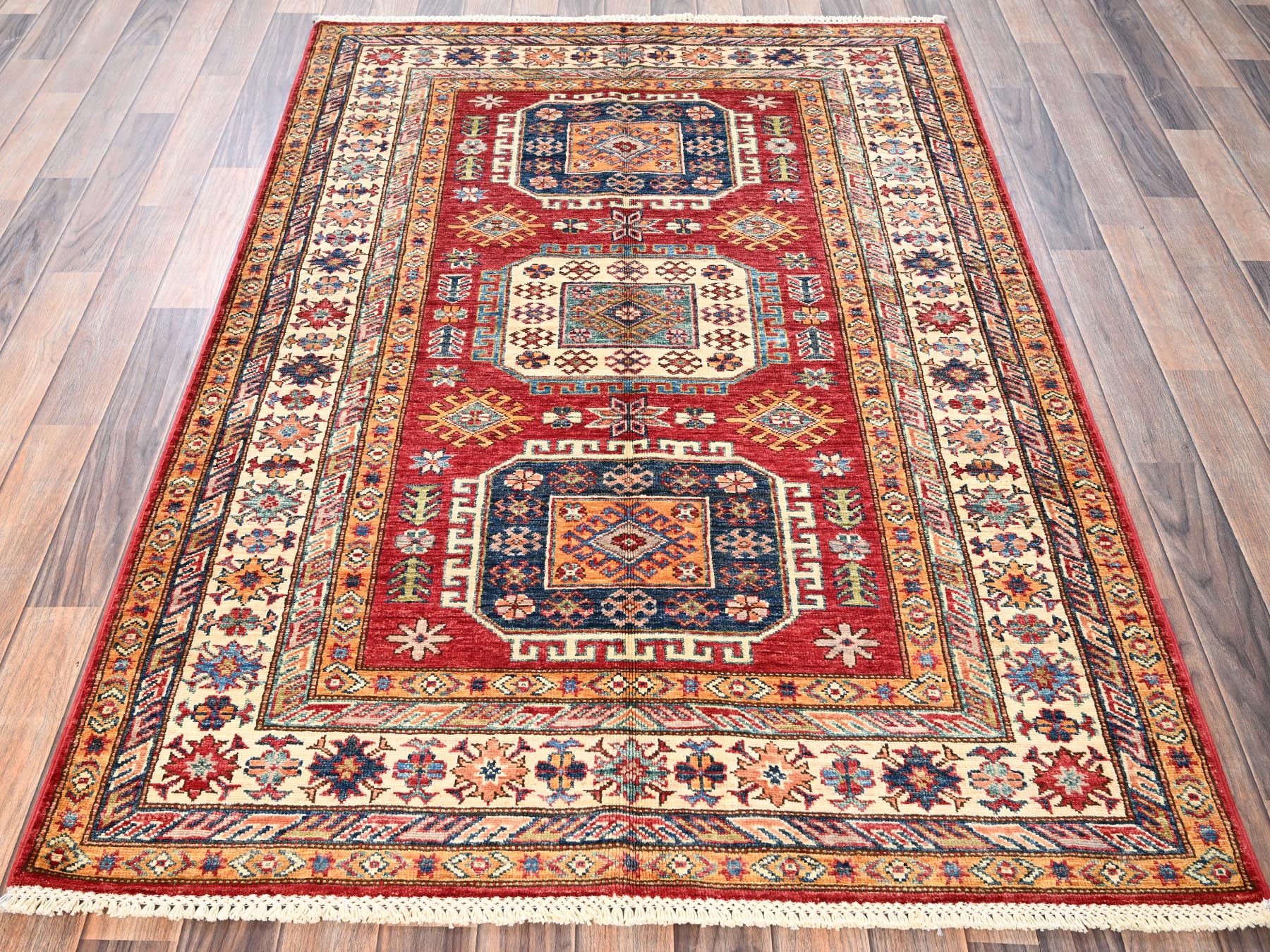Kazak Kazak hand-knotted wool rug in Red & Ivory, 4'2" x 6'2" — SKU O01826 (view 2)