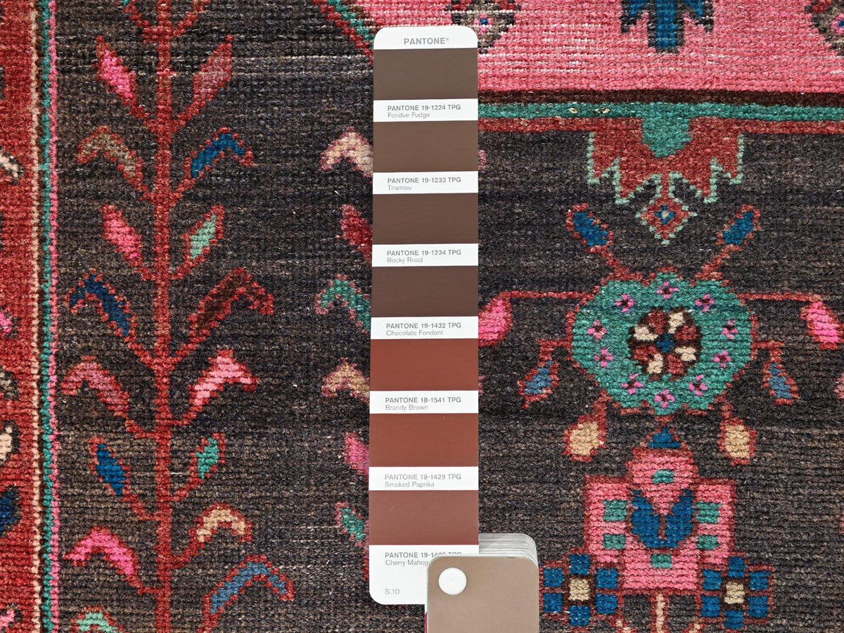 Hamadan Vintage hand-knotted wool runner in Red, 2'9" x 8'10" — SKU O01860 (view 4)
