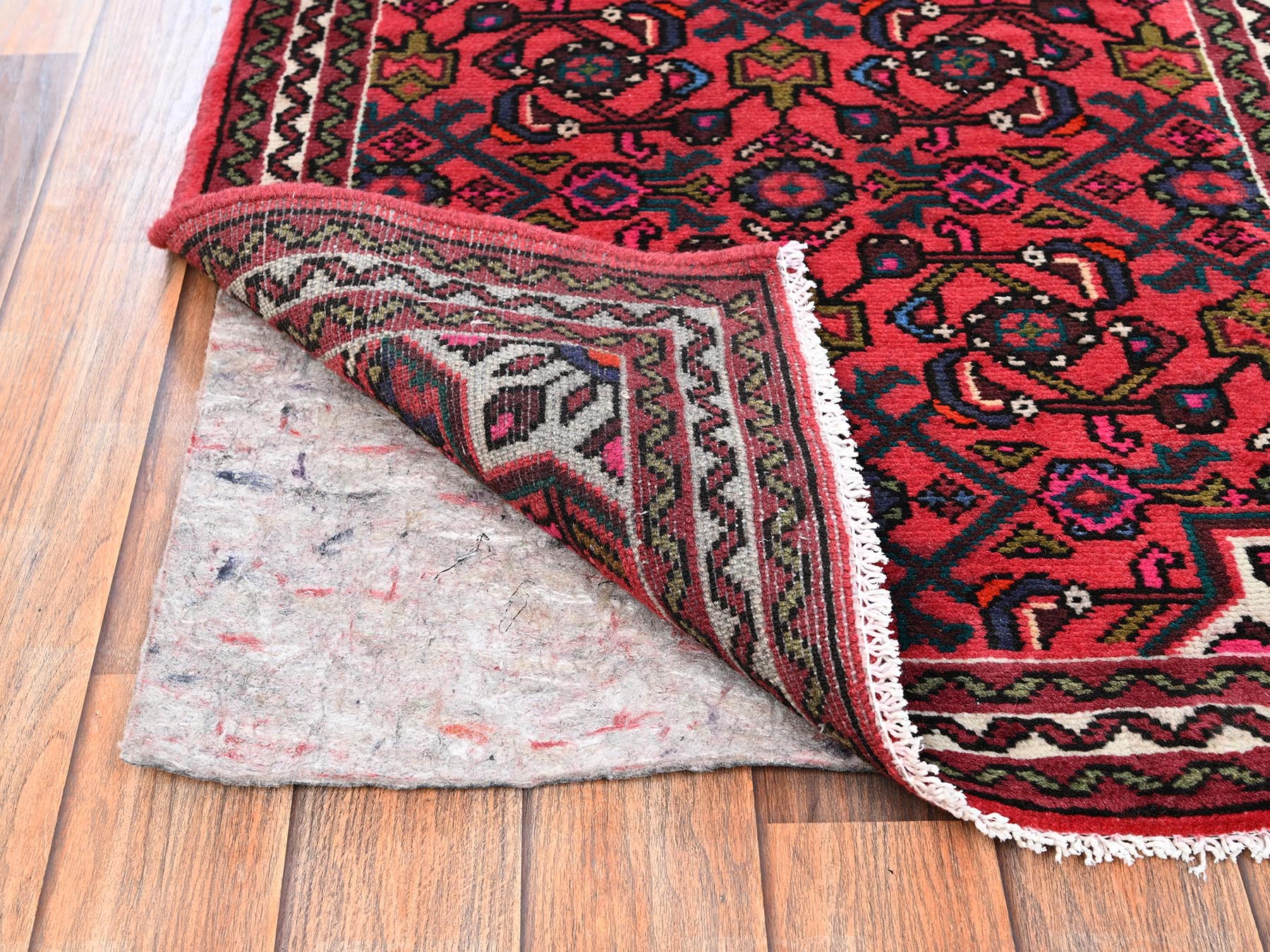 Persian hand-knotted wool runner in Red & Ivory, 2'5" x 6'4" — SKU O01873 (view 3)