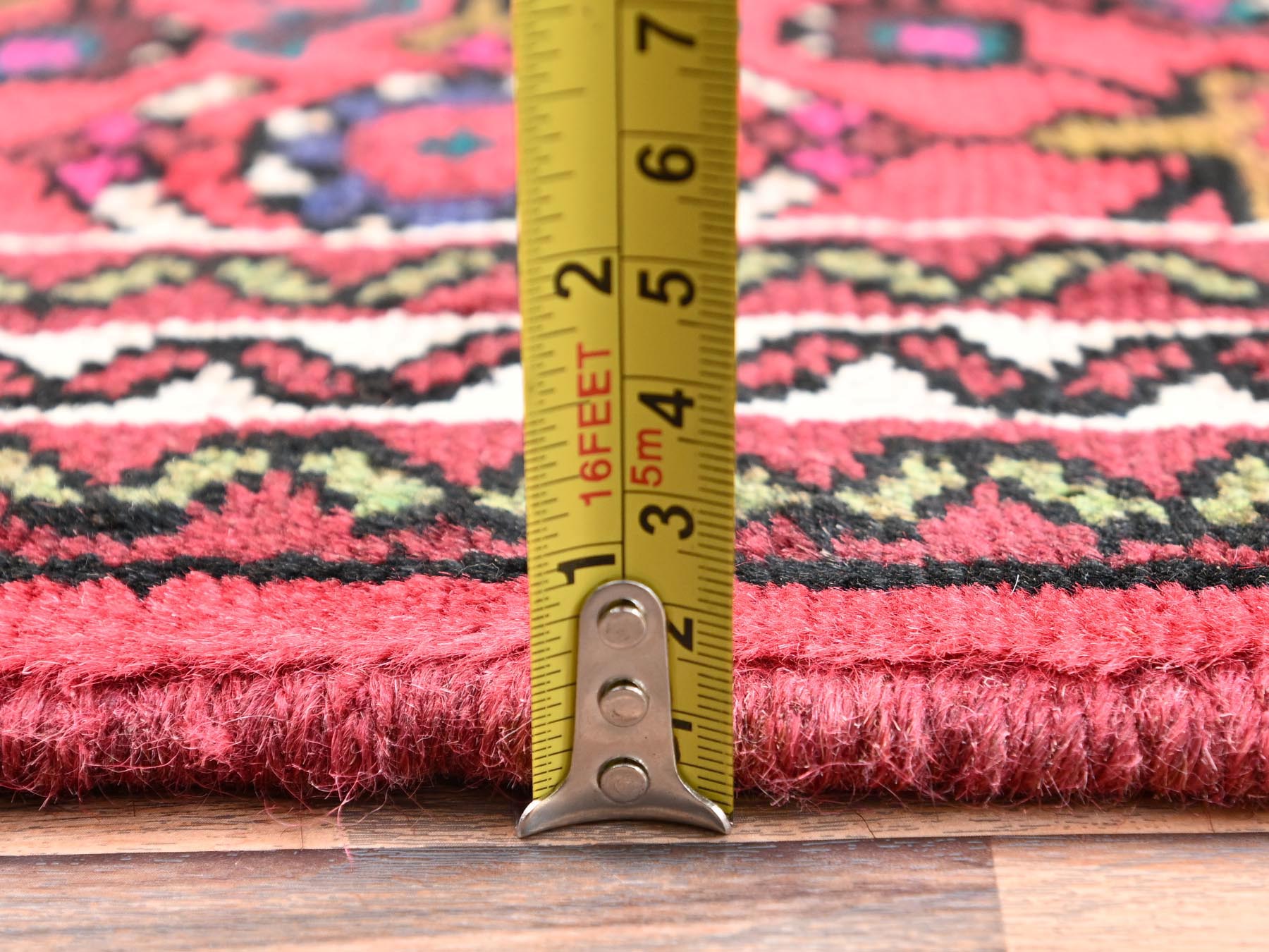Persian hand-knotted wool runner in Red & Ivory, 2'5" x 6'4" — SKU O01873 (view 6)