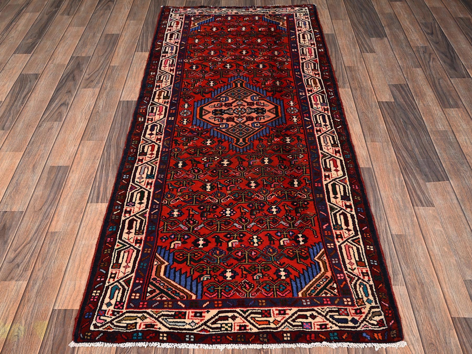 Hamadan Persian hand-knotted wool runner in Red & Ivory, 2'9" x 6'4" — SKU O01881 (view 2)