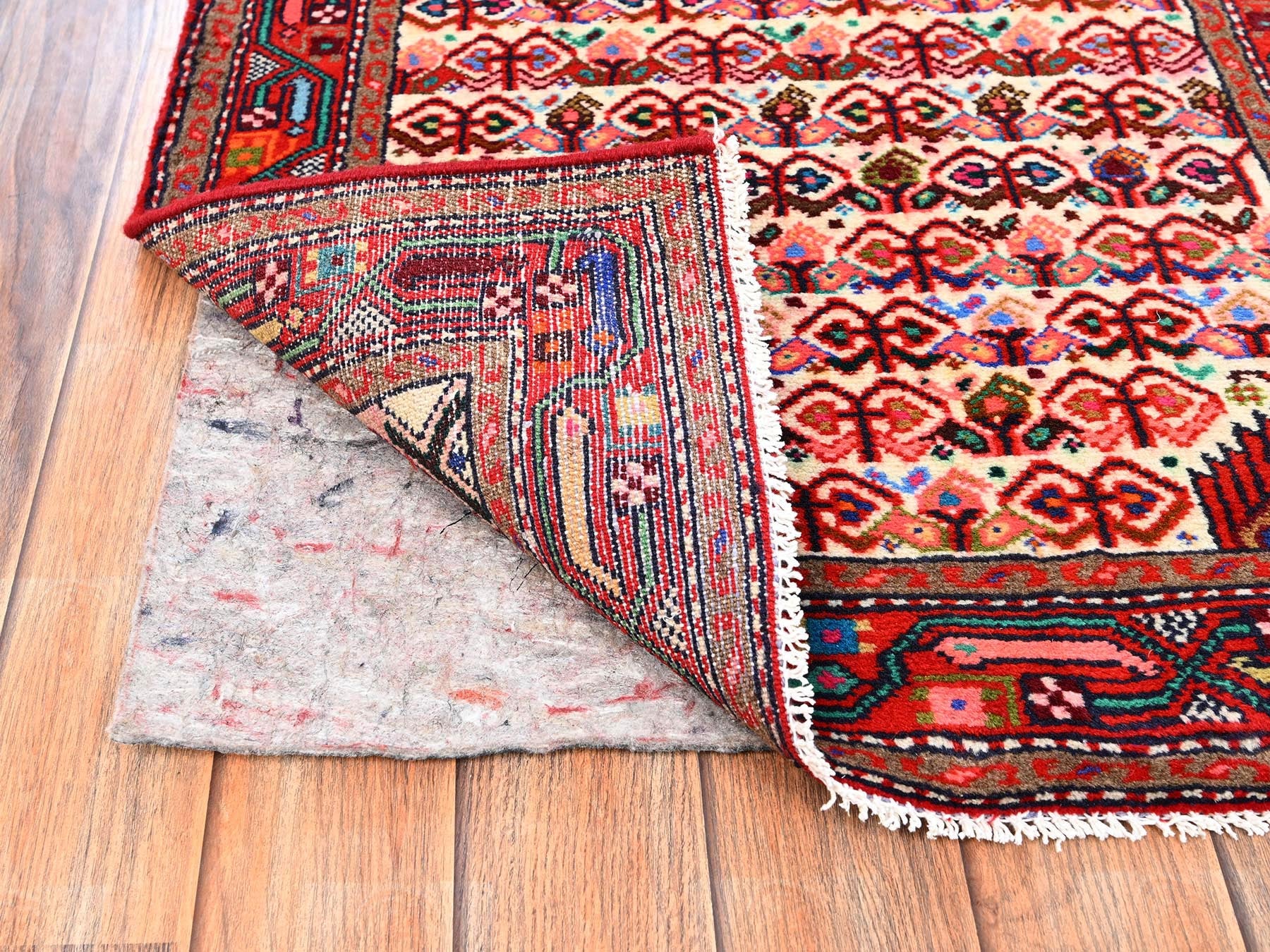 Sarouk Persian hand-knotted wool runner in Ivory & Red, 2'4" x 6'4" — SKU O01884 (view 3)
