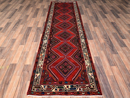 Hamadan Persian hand-knotted wool runner in Red & Ivory, 2'6" x 9'5" — SKU O01889 (view 2)
