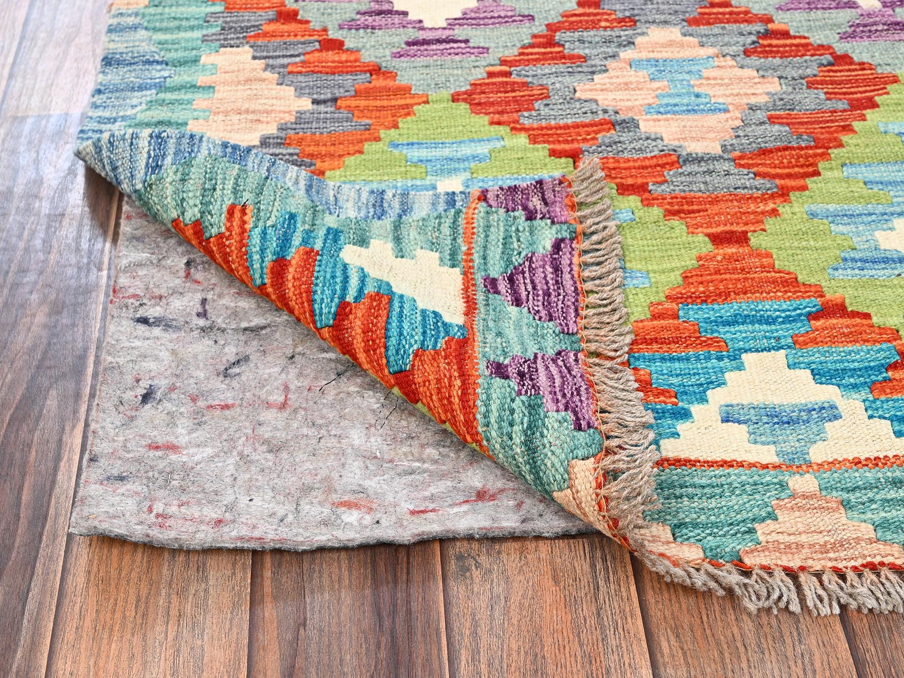 Kilim Flat-Weave hand-knotted wool runner in Multicolored, 2'9" x 8'2" — SKU O01908 (view 3)