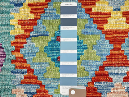 Kilim Flat-Weave hand-knotted wool runner in Multicolored, 2'9" x 8'2" — SKU O01908 (view 4)