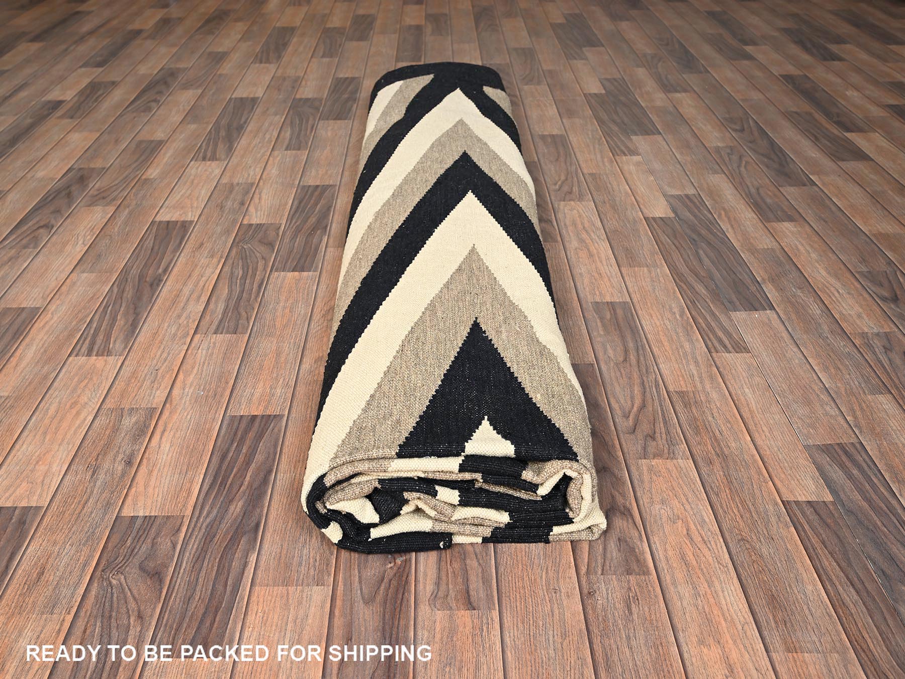 Tribal & Geometric hand-knotted wool rug in Ivory & Black, 11'11" x 14'10" — SKU O01955 (view 5)