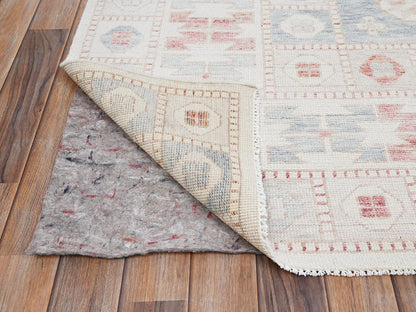 Oushak hand-knotted wool rug in Pink & Ivory, 8'10" x 10'10" — SKU O01974 (view 5)