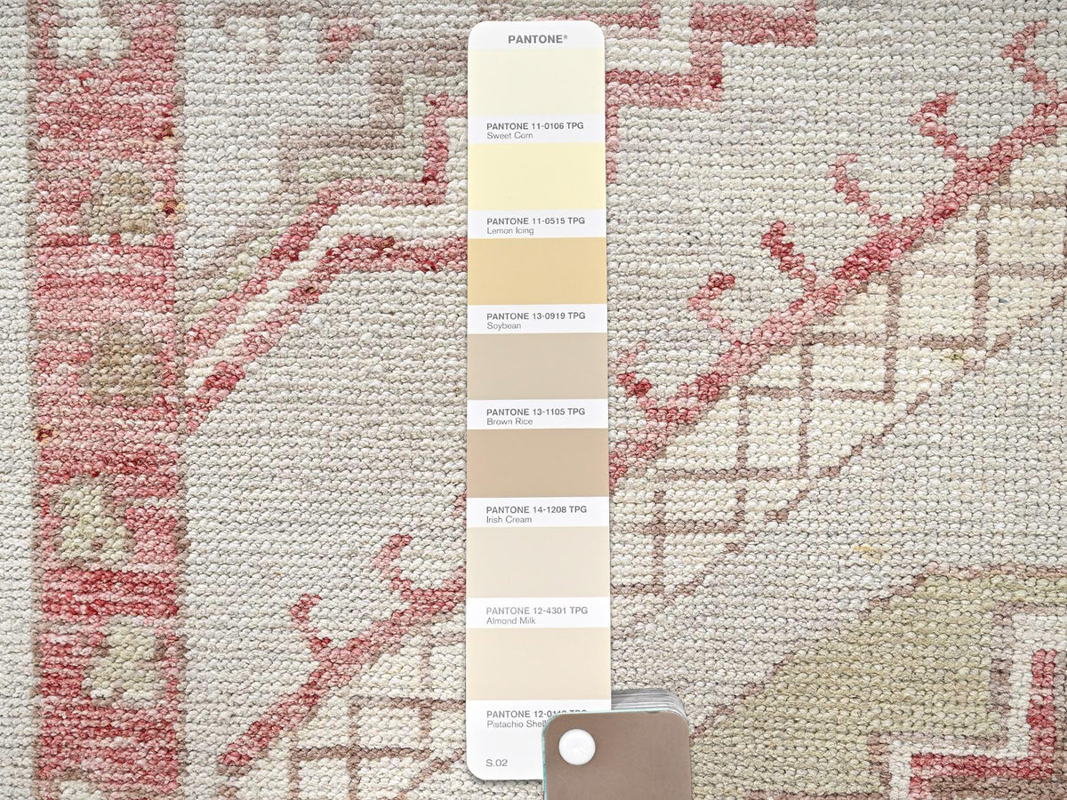 Oushak hand-knotted wool rug in Gray & Ivory, 4'10" x 6'8" — SKU O01982 (view 4)