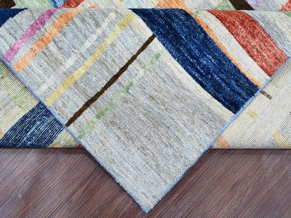 Modern / Contemporary hand-knotted wool rug in Gray, 7'10" x 9'9" — SKU O020019 (view 6)