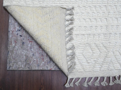 Ivory 9'10" x 14'1" Tribal Hand knotted Wool Rug - Sku: O020080