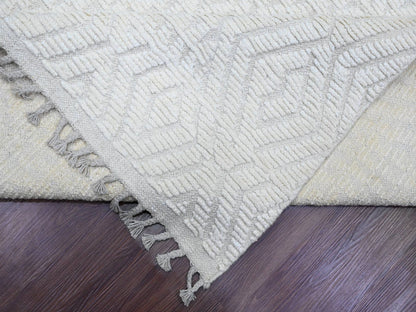 Ivory 9'10" x 14'1" Tribal Hand knotted Wool Rug - Sku: O020080