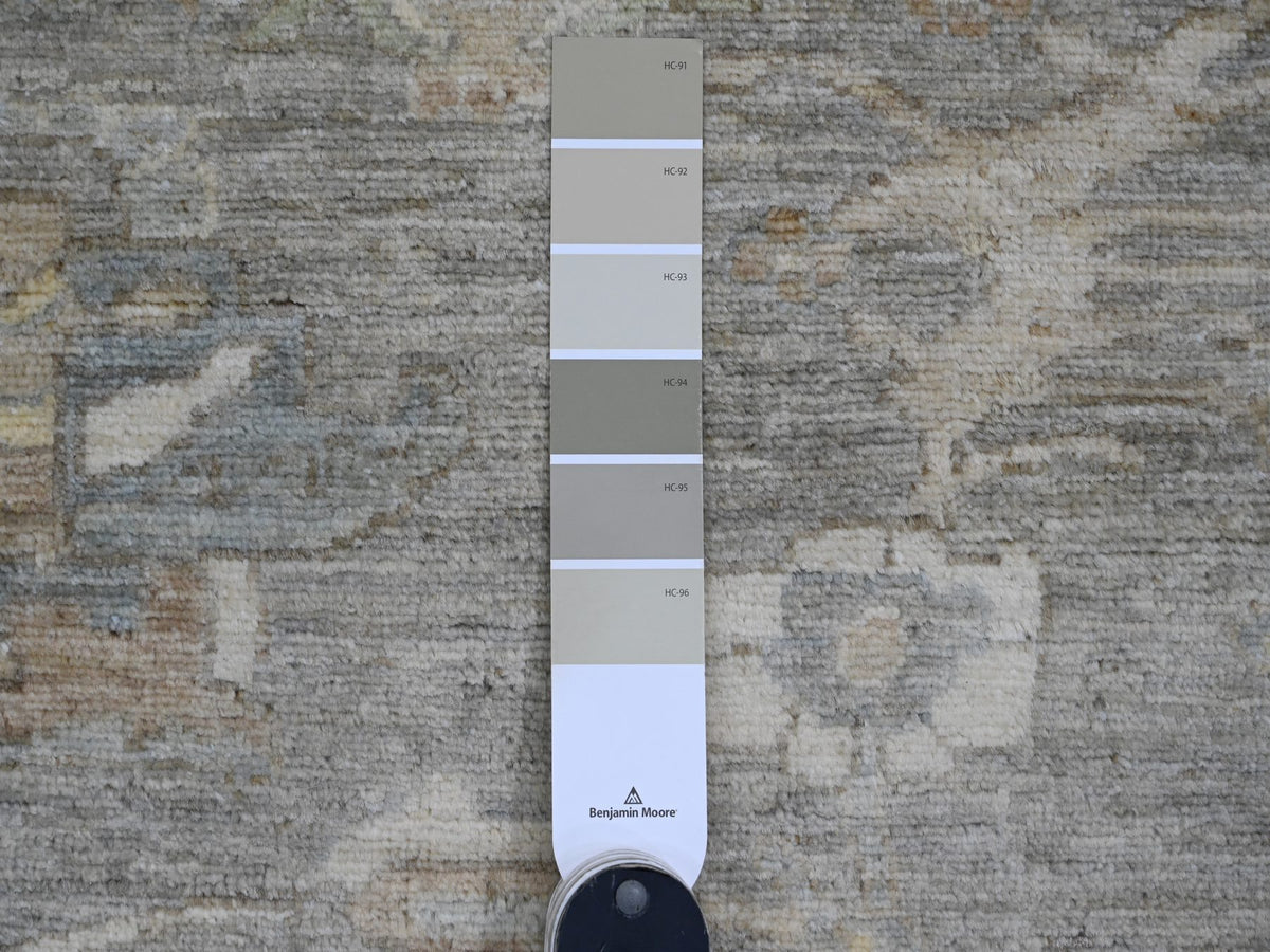 Heriz Heriz hand-knotted wool rug in Gray & Ivory, 8'10" x 11'8" — SKU O020083 (view 7)