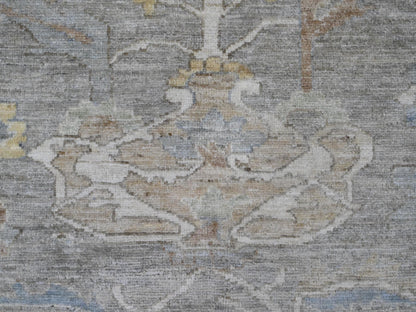 Heriz Heriz hand-knotted wool rug in Gray & Ivory, 8'10" x 11'8" — SKU O020083 (view 8)