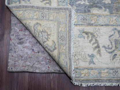 Mahal Oushak hand-knotted wool rug in Gray & Ivory, 8'2" x 9'8" — SKU O020086 (view 4)