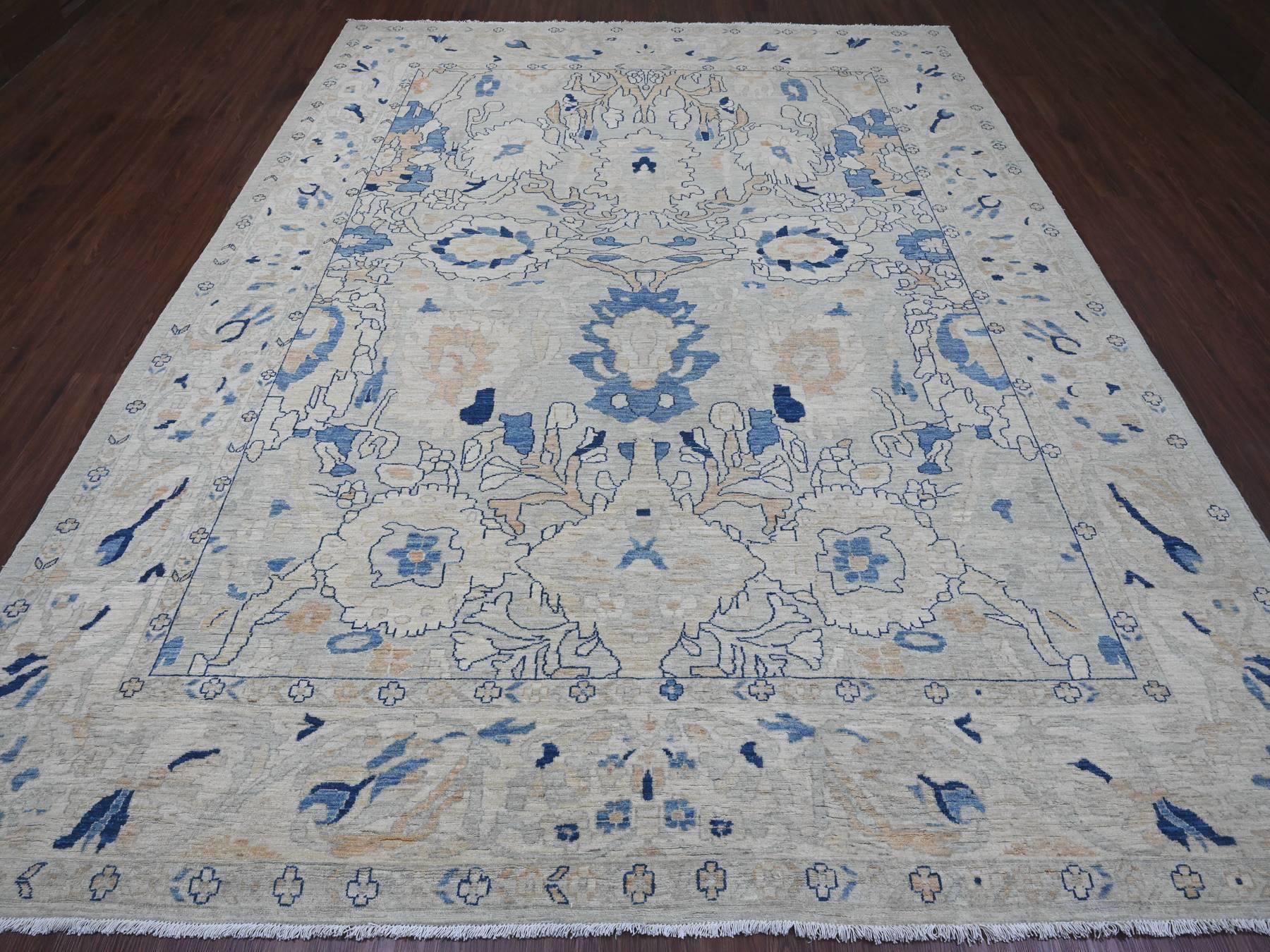 Mahal Oushak hand-knotted wool rug in Gray, 9' x 11'7" — SKU O020089 (view 2)