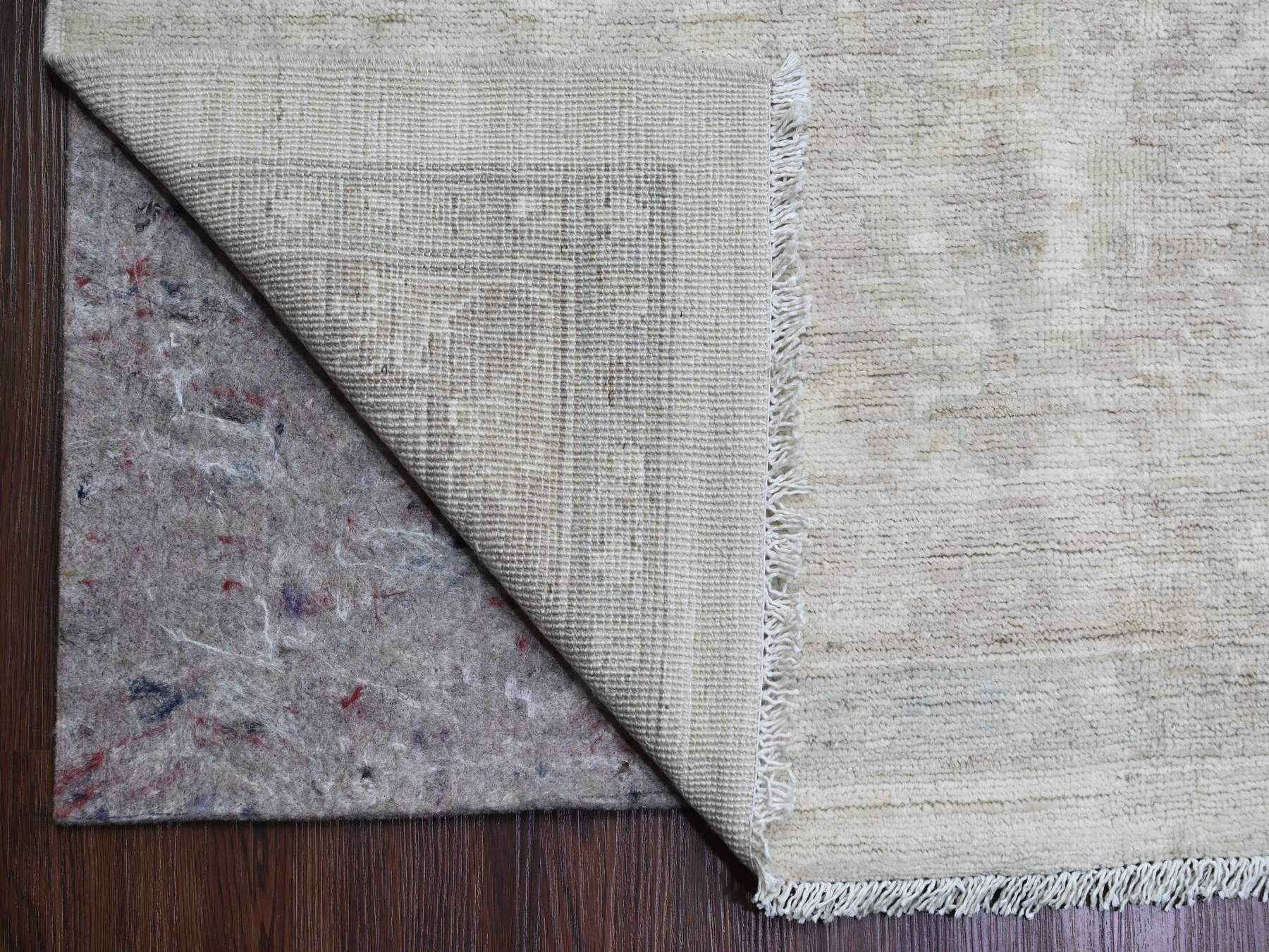Peshawar Oushak hand-knotted wool rug in Ivory, 11'5" x 15'1" — SKU O020114 (view 4)