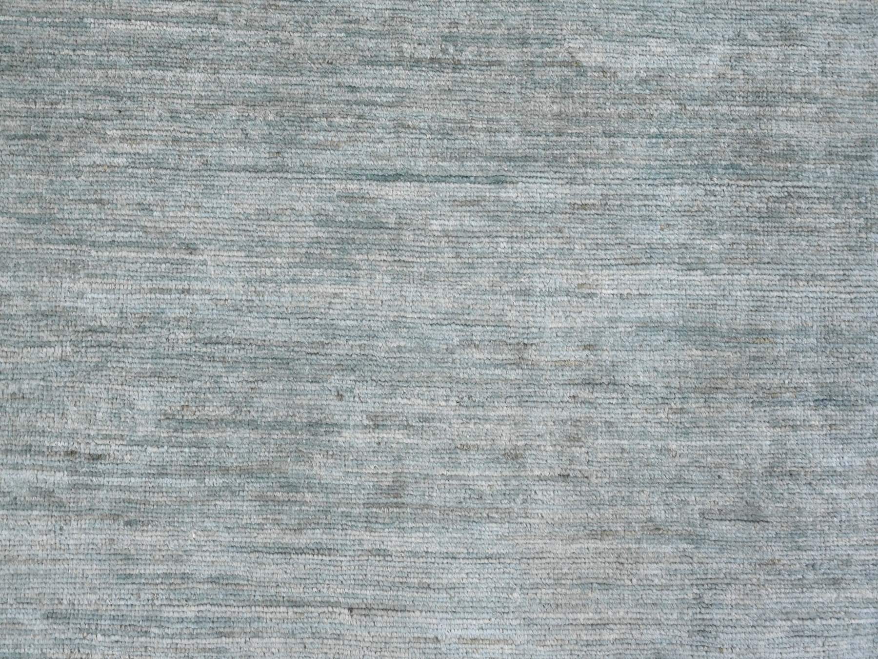 Modern / Contemporary hand-knotted wool rug in Gray, 8'6" x 11'5" — SKU O020141 (view 8)