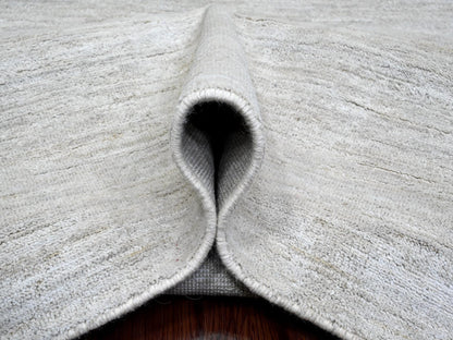 Modern / Contemporary hand-knotted wool rug in Gray, 8'7" x 11'9" — SKU O020143 (view 5)