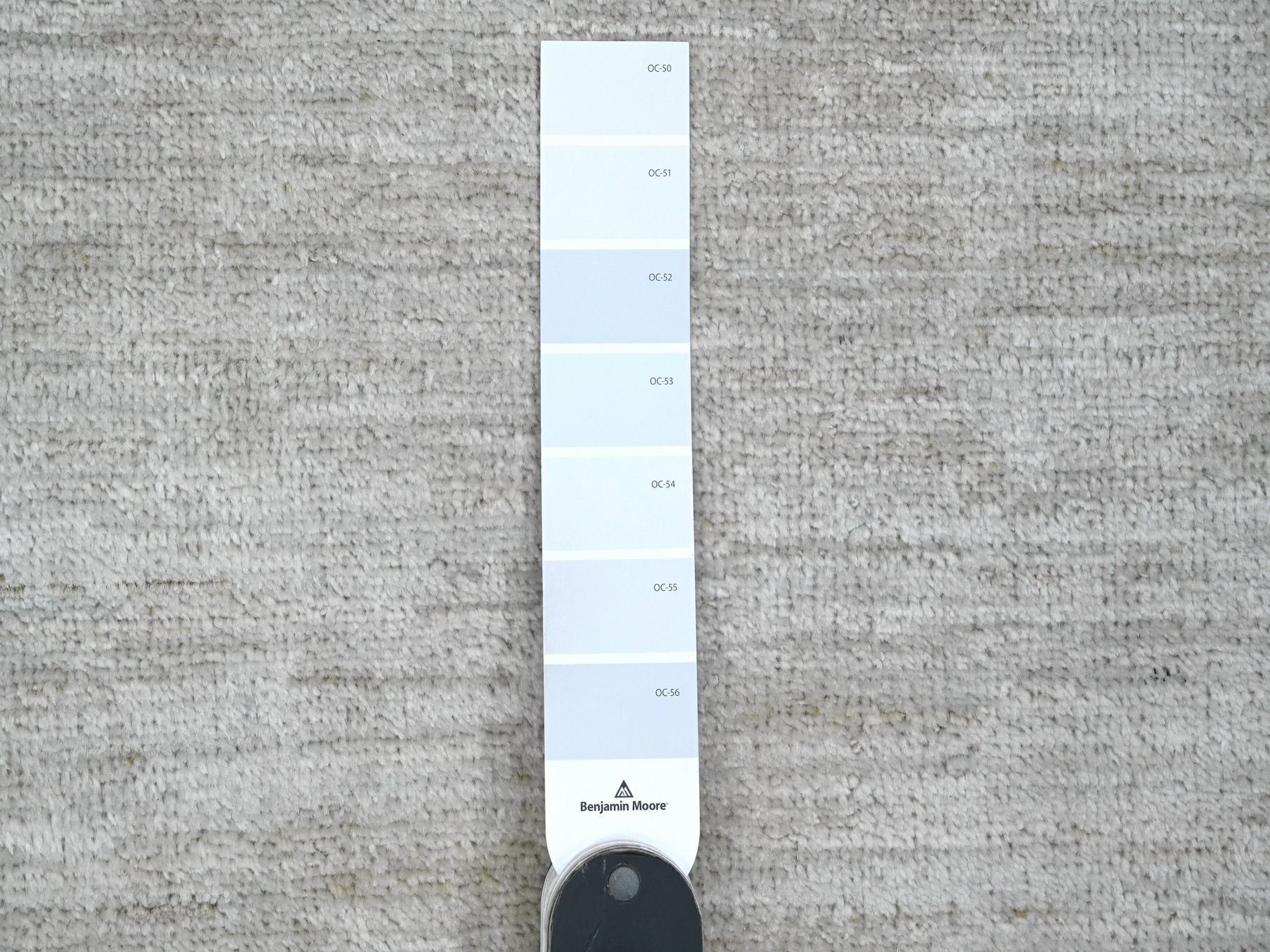 Modern / Contemporary hand-knotted wool rug in Gray, 8'7" x 11'9" — SKU O020143 (view 7)