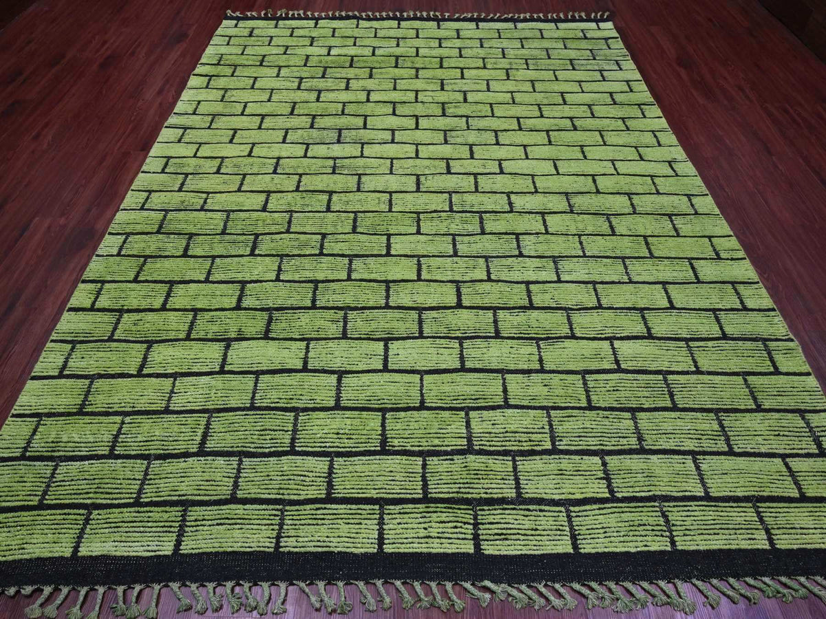 Tribal & Geometric hand-knotted wool rug in Green, 8'2" x 10'6" — SKU O020147 (view 2)