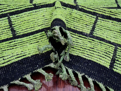 Green 8'2" x 10'6" Tribal Hand knotted Wool Rug - Sku: O020147