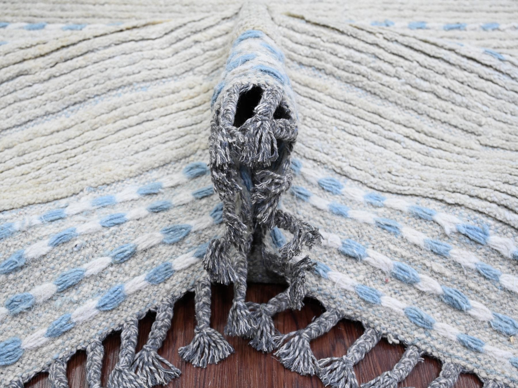 Tribal & Geometric hand-knotted wool rug in Gray, 10'2" x 14'7" — SKU O020149 (view 5)