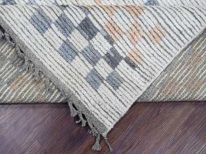 Tribal & Geometric hand-knotted wool rug in Ivory, 8'1" x 10'5" — SKU O020151 (view 6)