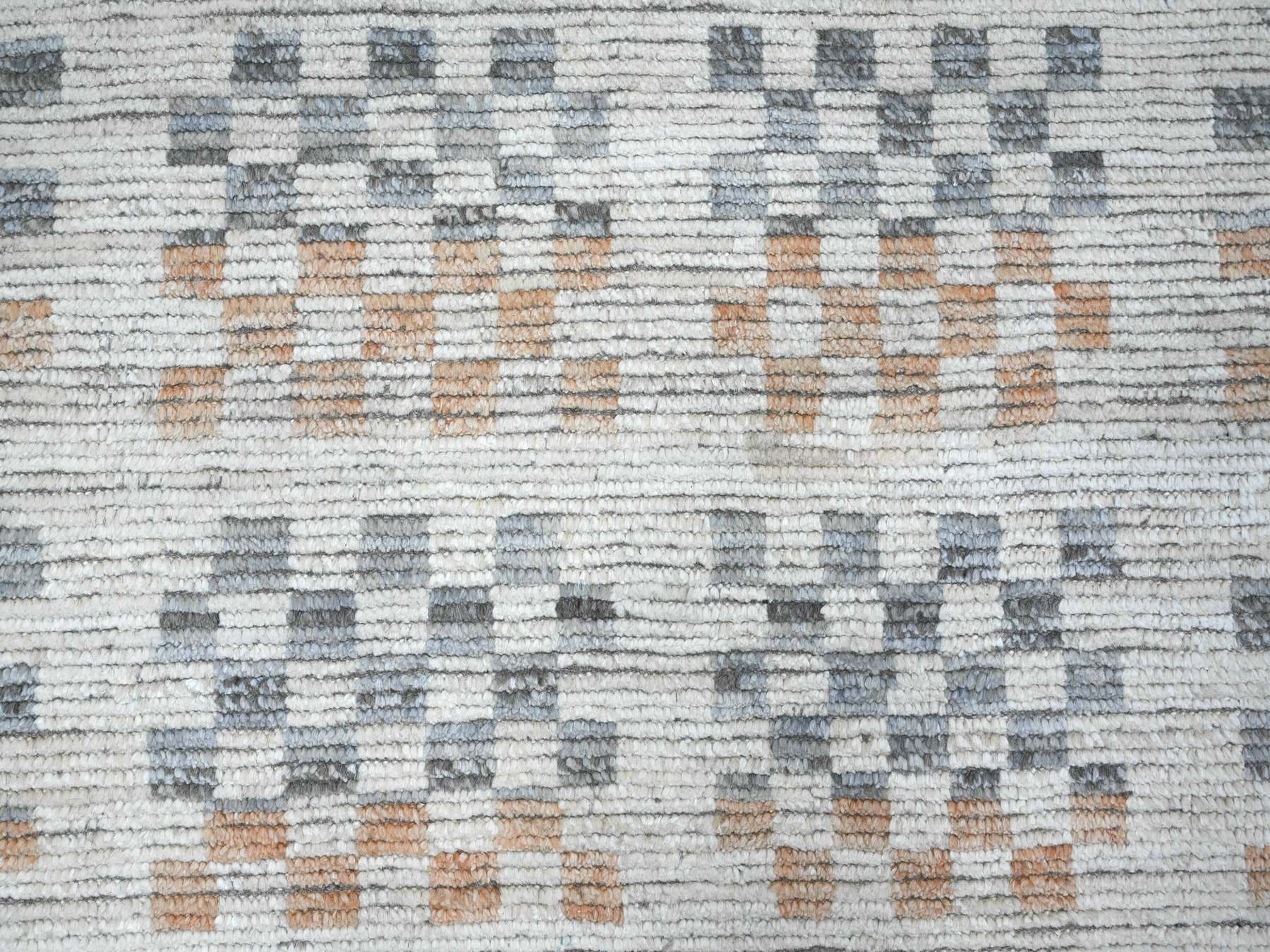 Tribal & Geometric hand-knotted wool rug in Ivory, 8'1" x 10'5" — SKU O020151 (view 8)