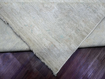 Heriz Oushak hand-knotted wool rug in Ivory & Light Gray, 11'5" x 15'9" — SKU O020155 (view 6)