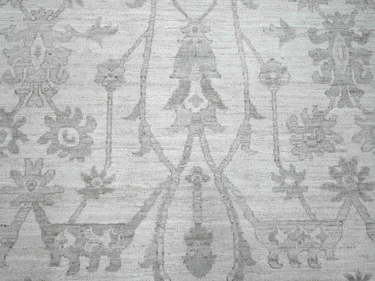 Peshawar Oushak hand-knotted wool rug in Ivory, 11'7" x 14'10" — SKU O020179 (view 8)
