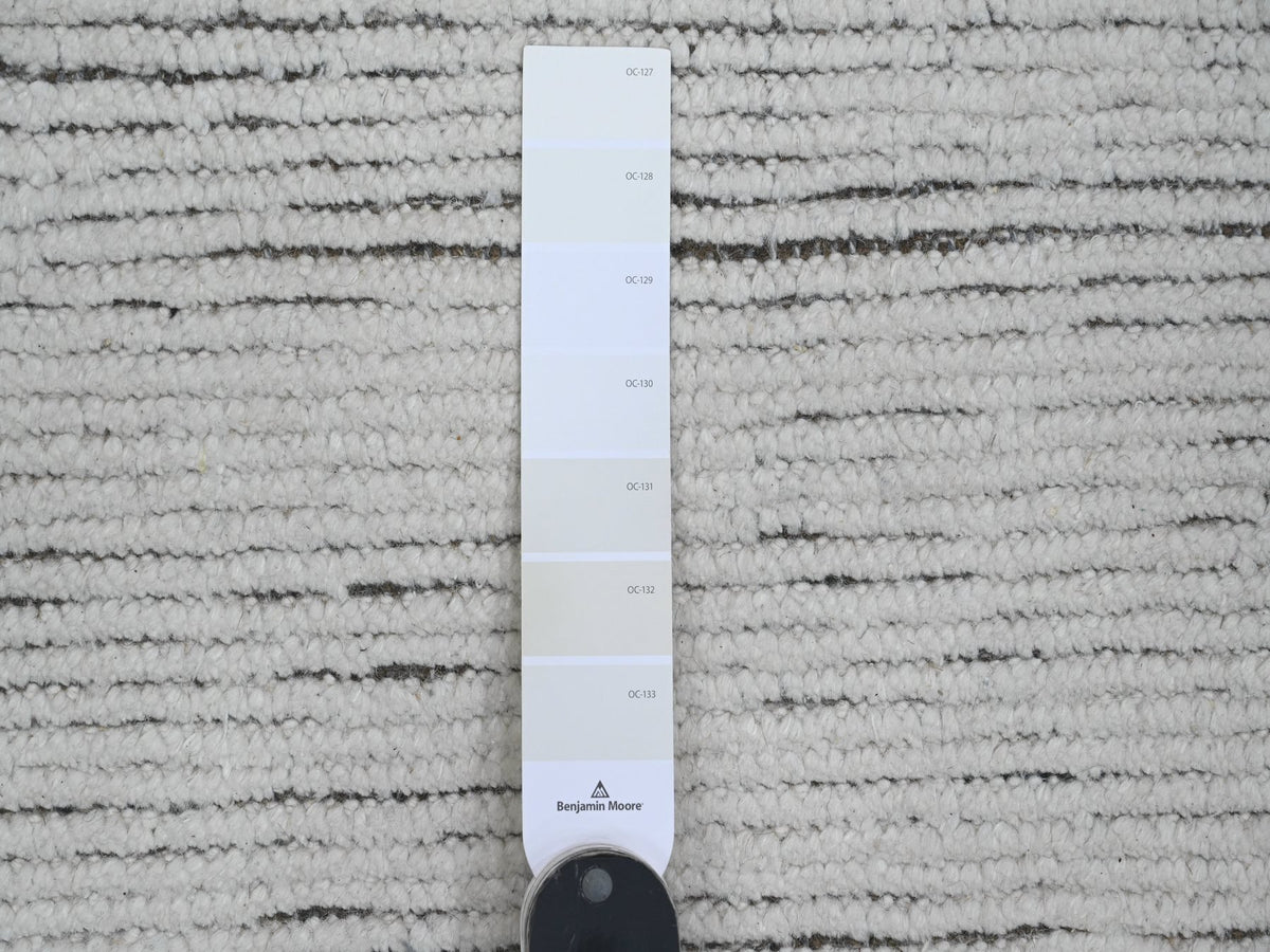 Tribal & Geometric hand-knotted wool rug in Ivory, 15'9" x 23'5" — SKU O020232 (view 7)
