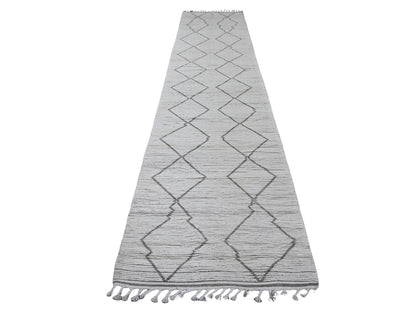 Ivory 3'3" x 15'5" Tribal Hand knotted Wool Rug - Sku: O020292