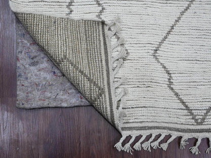 Ivory 3'3" x 15'5" Tribal Hand knotted Wool Rug - Sku: O020292