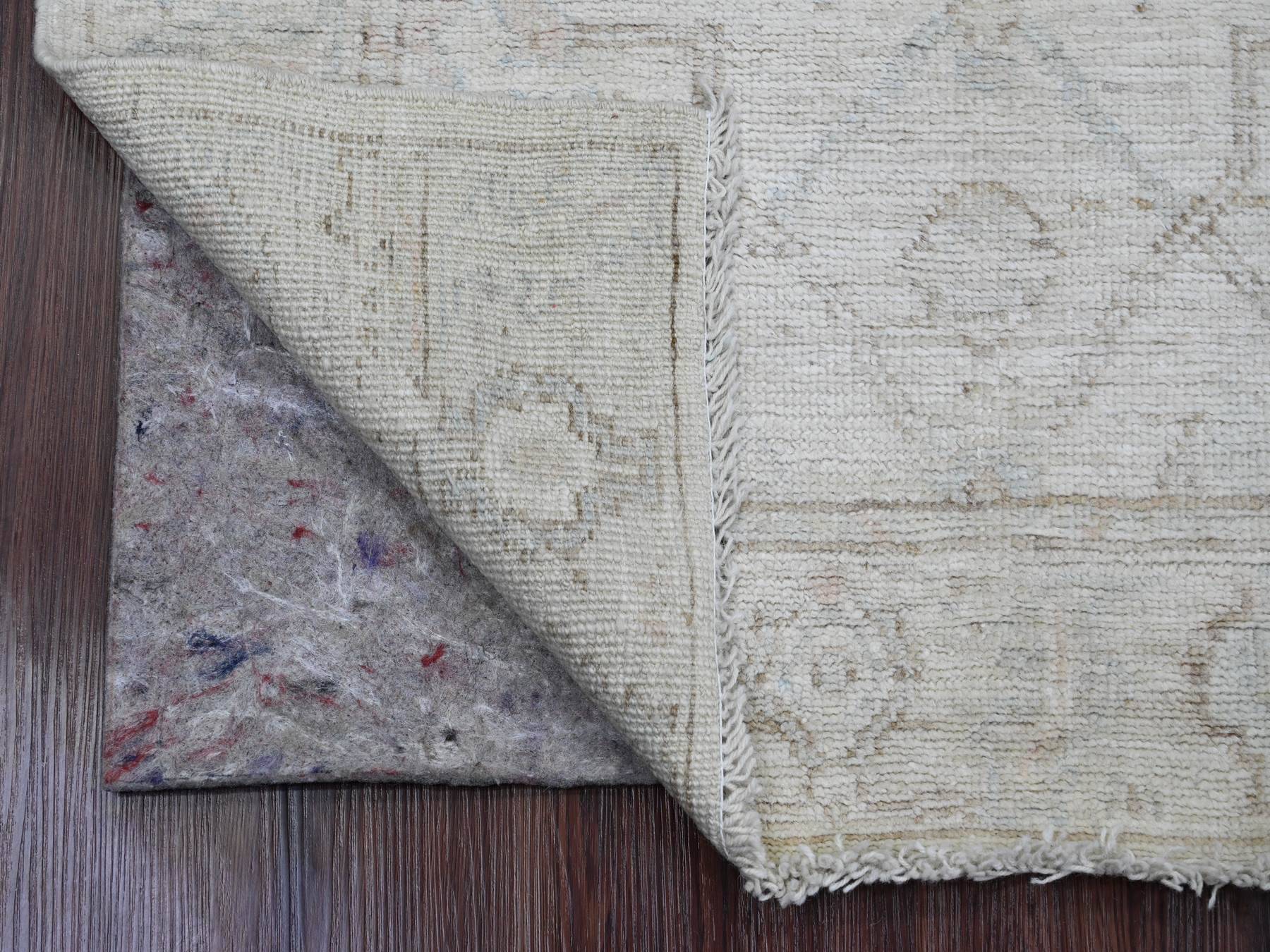 Ivory 3'0" x 9'5" Oushak / Peshawar Hand knotted Wool Rug - Sku: O020296