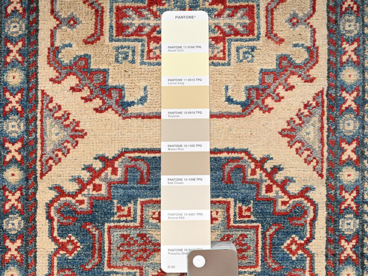Kazak Kazak hand-knotted wool runner in Ivory, 2'10" x 15'5" — SKU O02030 (view 4)