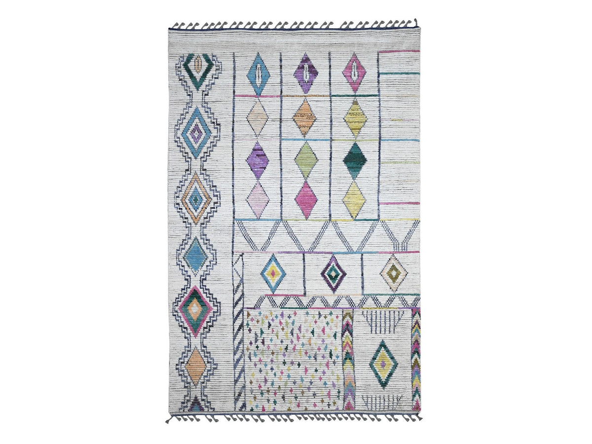 Tribal Tribal & Geometric hand-knotted wool rug in Ivory, 5'5" x 8'6" — SKU O020345