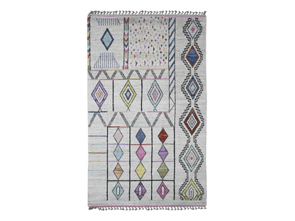Tribal & Geometric hand-knotted wool rug in Ivory, 5'5" x 8'11" — SKU O020347