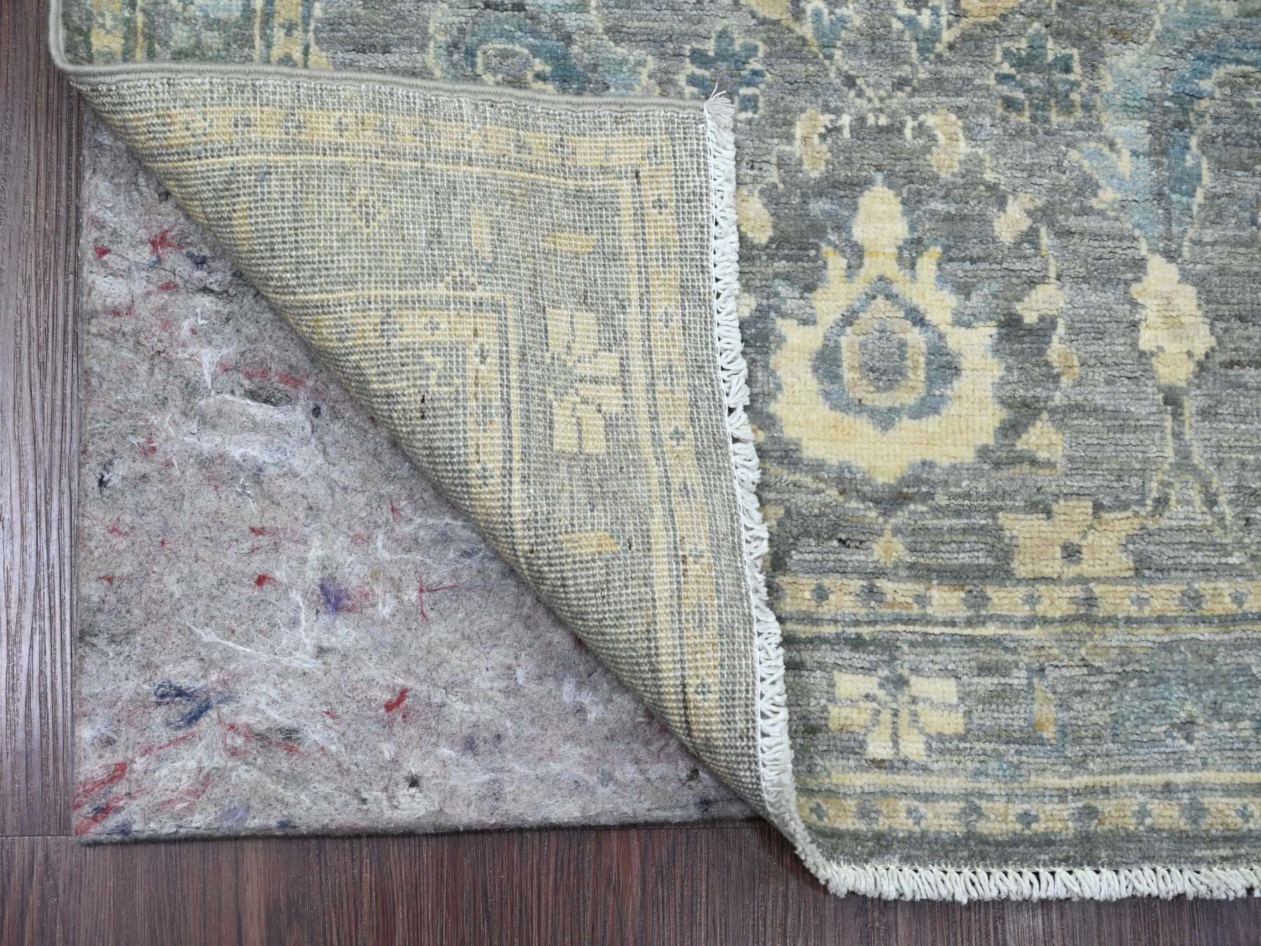 Gray 2'9" x 5'6" Oushak / Peshawar Hand knotted Wool Rug - Sku: O020352