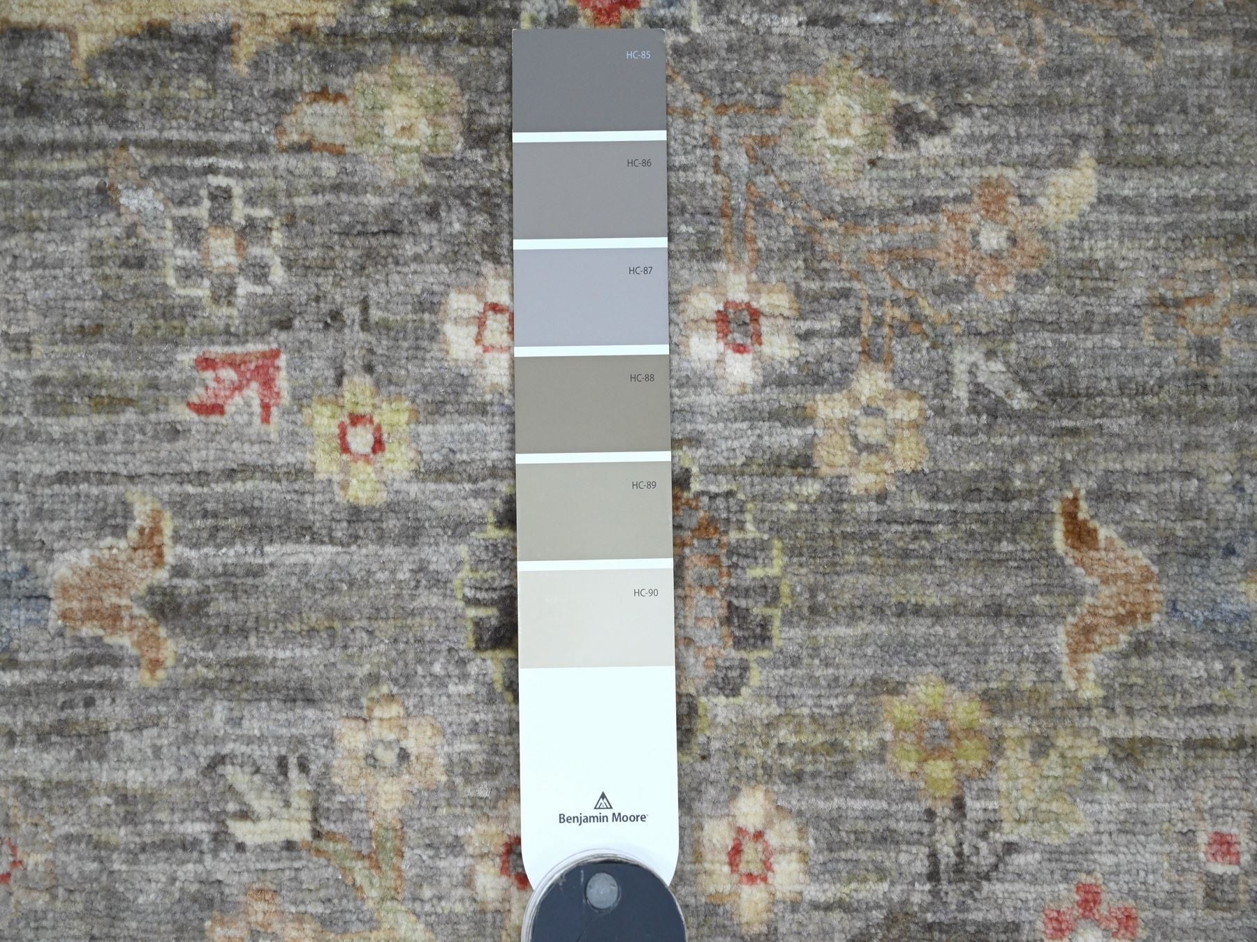 Heriz Oushak hand-knotted wool rug in Gray & Brown, 3'1" x 4'9" — SKU O020353 (view 3)