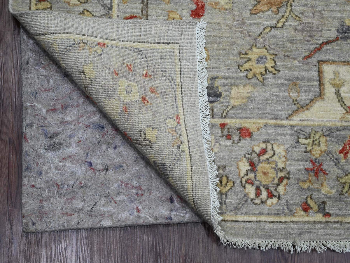 Peshawar Oushak hand-knotted wool rug in Gray, 8'11" x 11'7" — SKU O020379 (view 4)