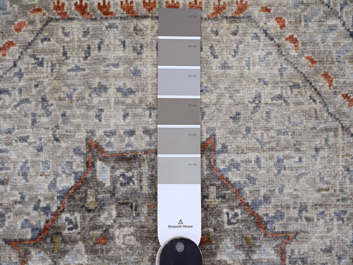 Mamluk Mamluk hand-knotted wool rug in Gray, 8'1" x 9'11" — SKU O020382 (view 7)