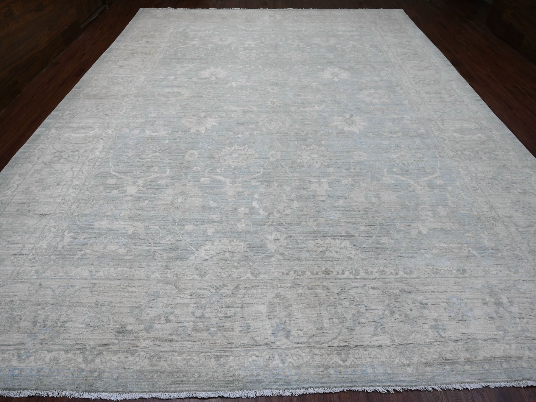 Peshawar Oushak hand-knotted wool rug in Gray & Ivory, 12' x 15'4" — SKU O020405 (view 2)