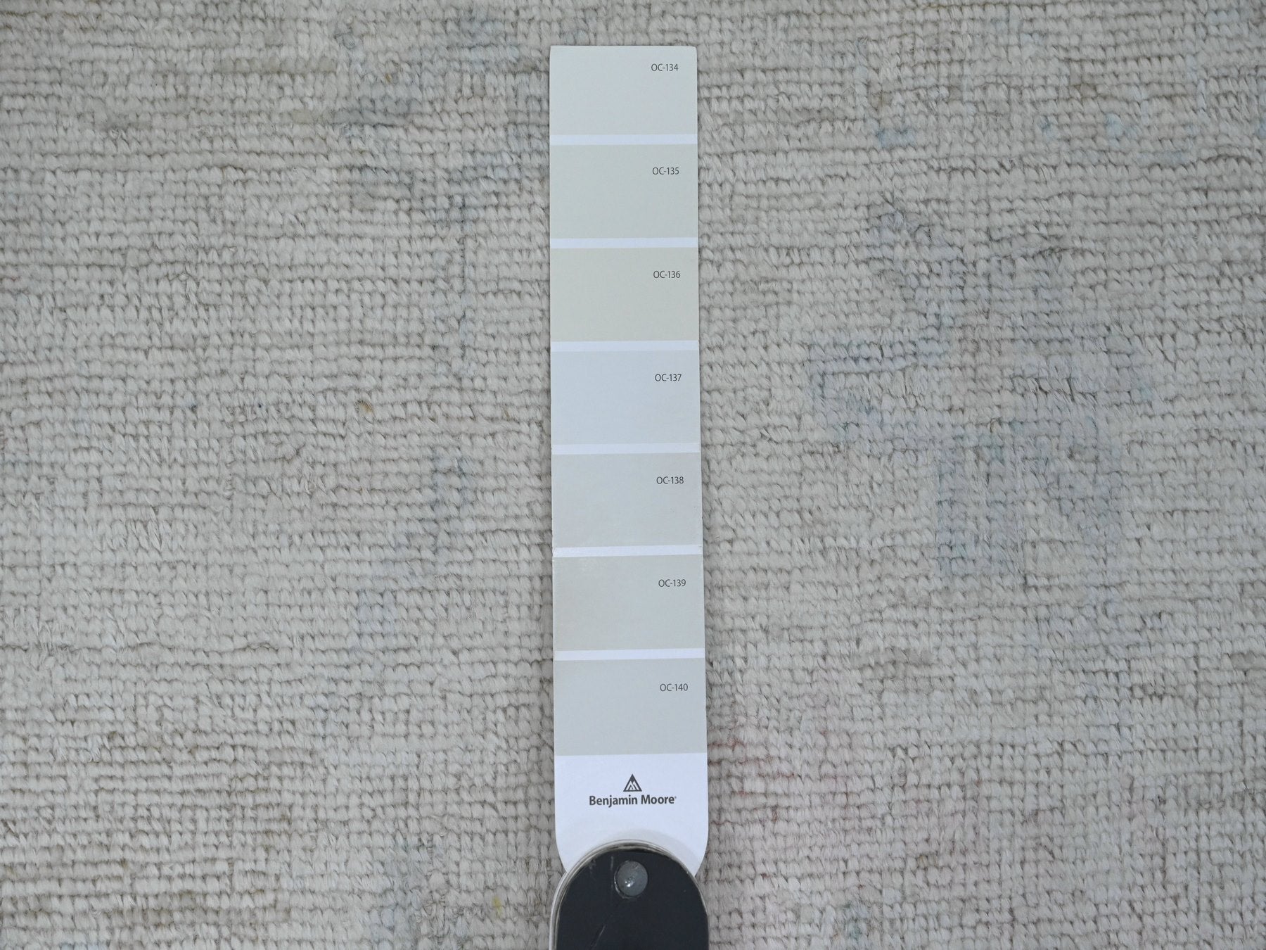 Oushak Oushak hand-knotted wool runner in Ivory & Light Blue, 3' x 17'2" — SKU O020409 (view 3)