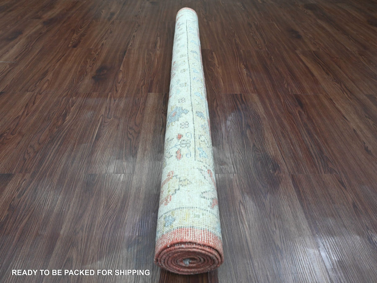 Oushak Oushak hand-knotted wool rug in Red & Ivory, 5' x 6'10" — SKU O020413 (view 4)