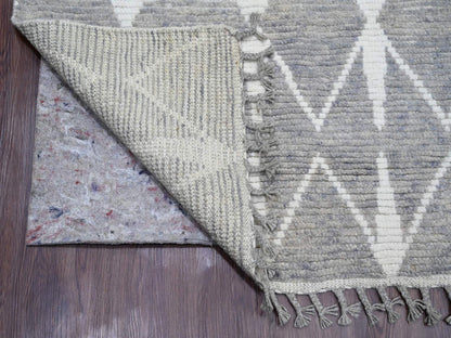 Tribal & Geometric hand-knotted wool rug in Gray, 9'1" x 12'4" — SKU O020419 (view 4)