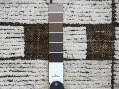 Brown 6'4" x 8'11" Tribal Hand knotted Wool Rug - Sku: O020421