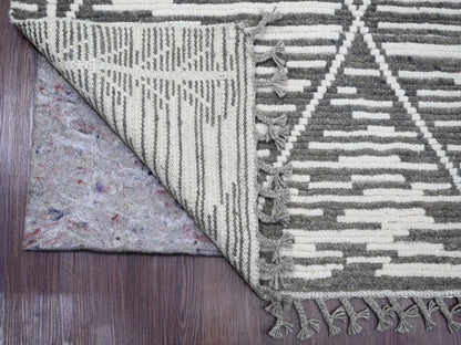 Tribal & Geometric hand-knotted wool rug in Gray, 6'1" x 9'4" — SKU O020422 (view 2)