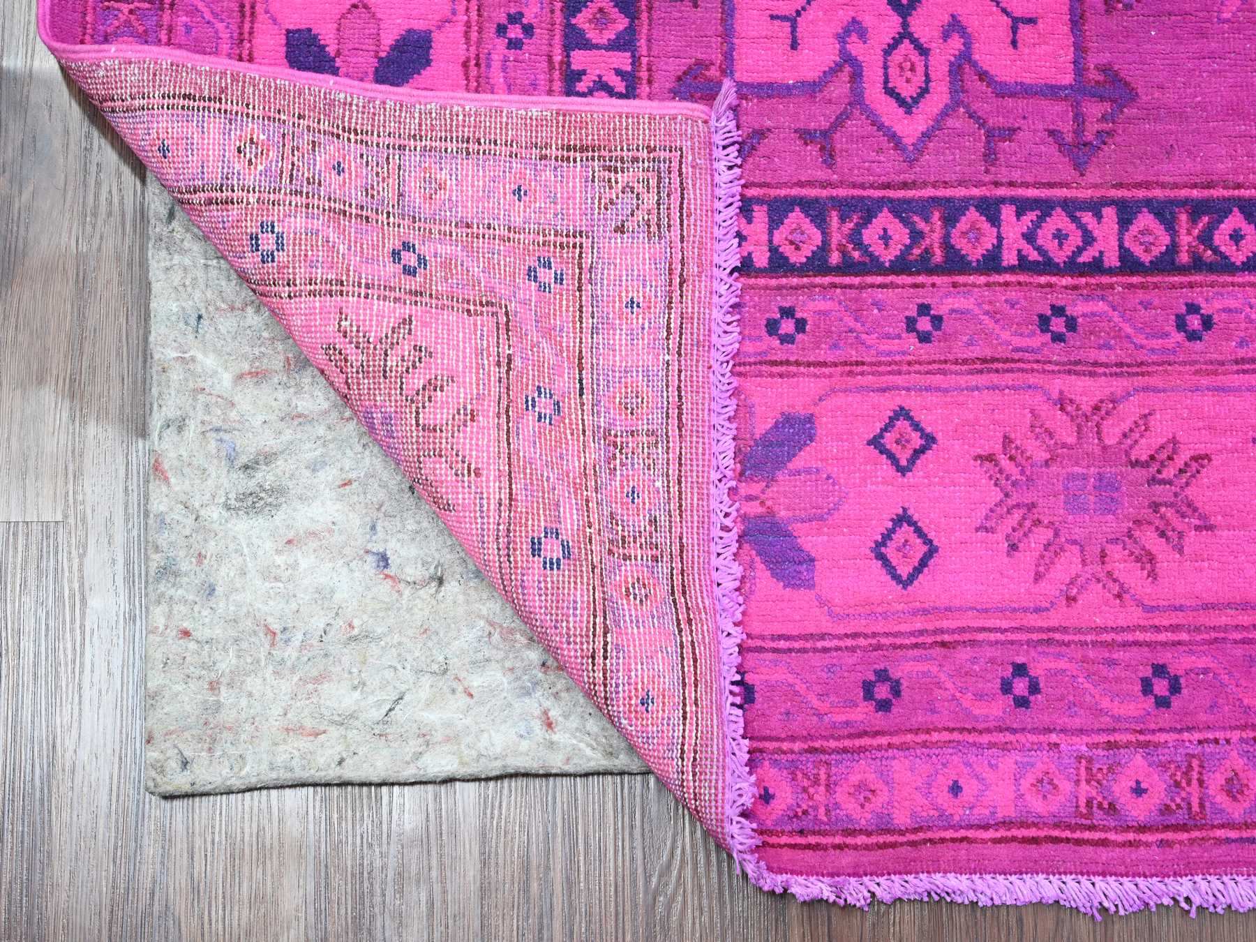Kazak Kazak hand-knotted wool rug in Overdyed & Pink, 6' x 8'6" — SKU O020444 (view 2)