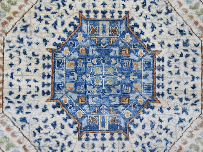 Mamluk Mamluk hand-knotted wool rug in Ivory & Blue, 8'1" x 9'8" — SKU O020453 (view 8)