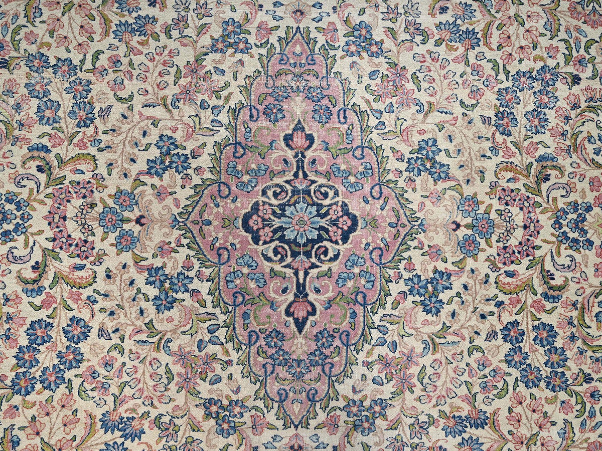 Kerman Vintage hand-knotted wool rug in Ivory, 11'9" x 23' — SKU O02046 (view 9)